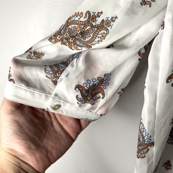 VIV L’EROÁ sheer 3/4 length sleeves top - Picture 3 of 7